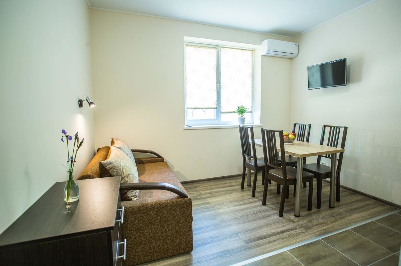 Апартаменты Apartments on Leva st. Берегово